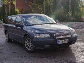 Volvo V70