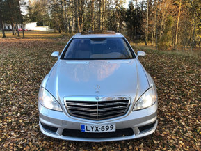 Mercedes-Benz S