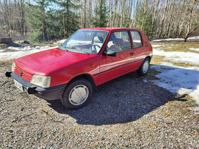 Peugeot 205