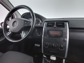 Mercedes-Benz B