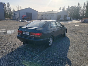 Toyota Carina E