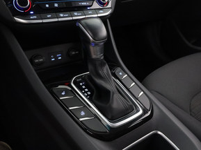 Hyundai Ioniq Hybrid