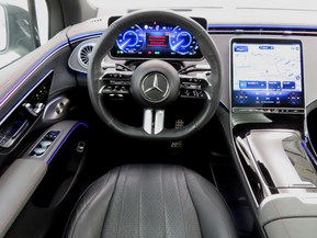 Mercedes-Benz EQS SUV