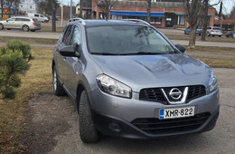Nissan Qashqai+2