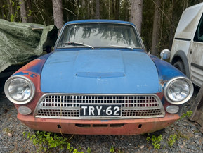 Ford Cortina