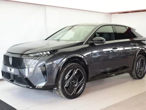 Peugeot e-3008