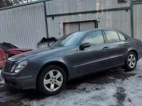 Mercedes-Benz E