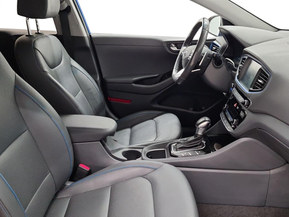 Hyundai Ioniq Plug-In