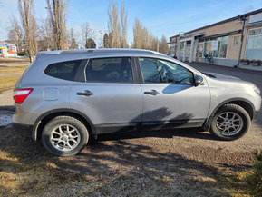 Nissan Qashqai+2