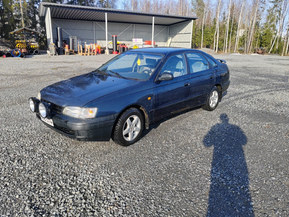 Toyota Carina E