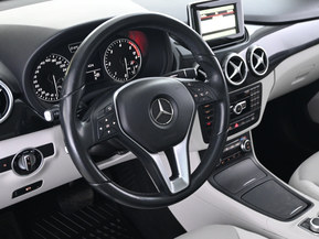 Mercedes-Benz B