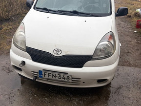Toyota Yaris Verso