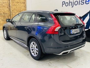 Volvo V60 Cross Country