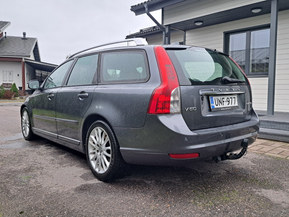 Volvo V50