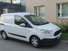 Ford Transit Courier
