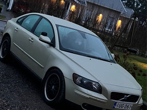 Volvo S40