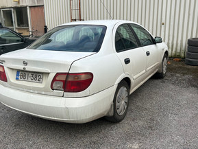 Nissan Almera