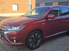 Mitsubishi Outlander PHEV