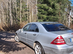 Mercedes-Benz C