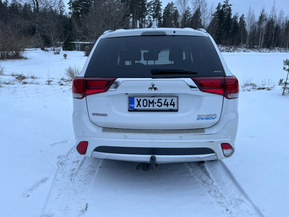Mitsubishi Outlander PHEV