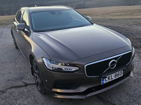 Volvo V90