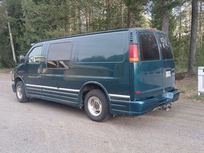 Chevrolet Chevy Van