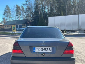 Mercedes-Benz 180