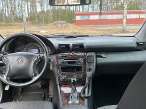Mercedes-Benz C