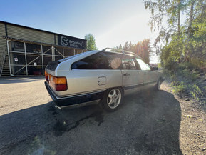 Audi 200