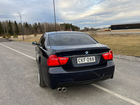 BMW 325