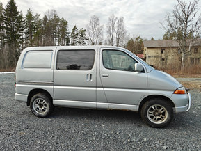 Toyota Hiace