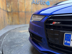 Audi S7