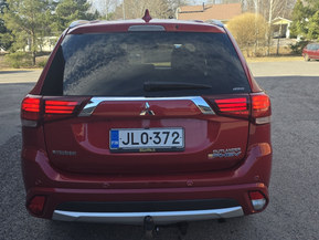Mitsubishi Outlander PHEV