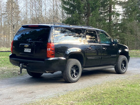 Chevrolet Suburban