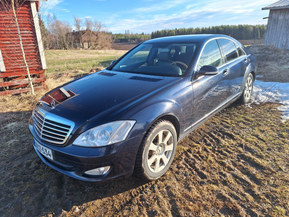 Mercedes-Benz S