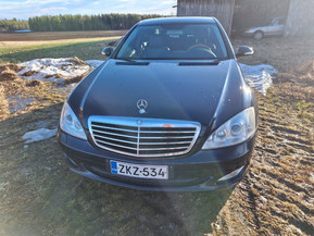 Mercedes-Benz S