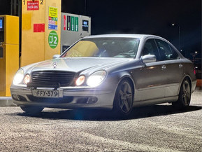 Mercedes-Benz E