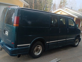 Chevrolet Chevy Van
