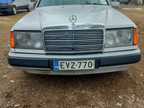 Mercedes-Benz 300