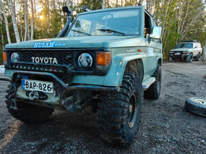 Toyota Land Cruiser