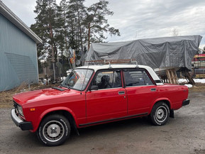 Lada 2105