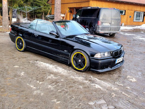 BMW 325