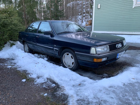 Audi 200