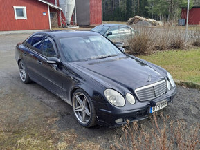 Mercedes-Benz E