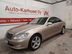 Mercedes-Benz S