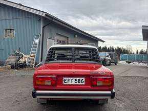 Lada 2105
