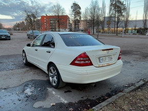 Mercedes-Benz C