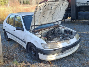 Peugeot 306