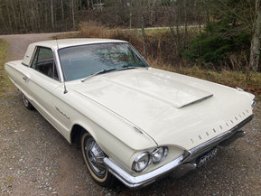 Ford Thunderbird