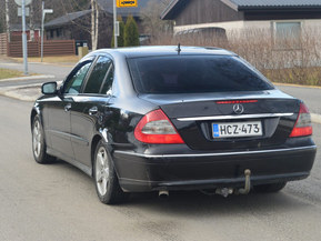Mercedes-Benz E